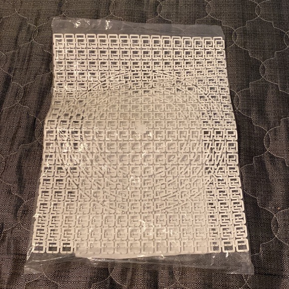 Cut to size sink mat - Picture 3 of 3